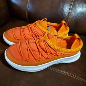 Ugg Tasman CA78 Sneaker size 11